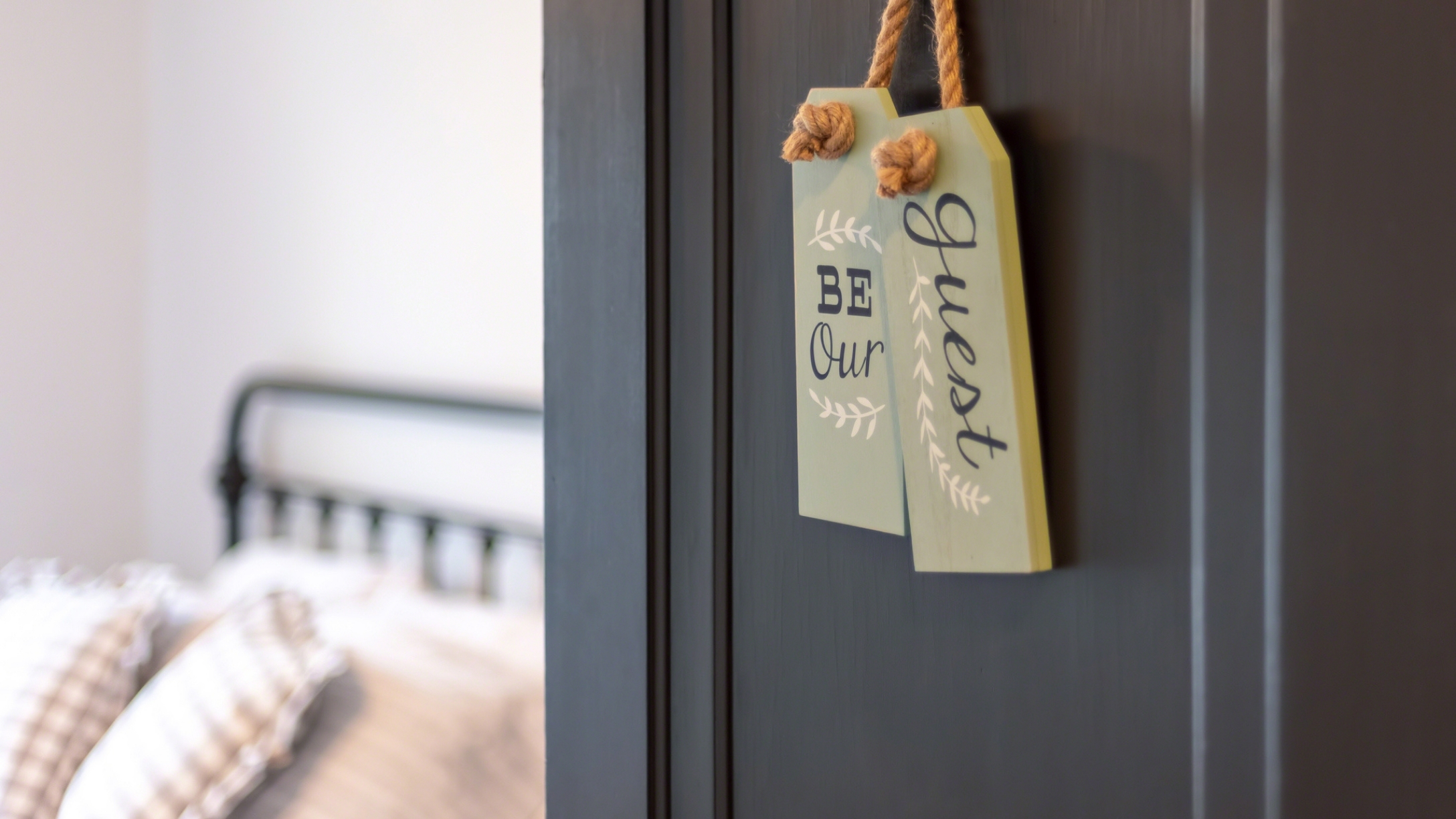 boyfriend-daughter-own-bedroom