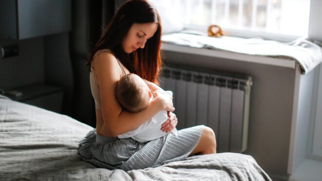 breastfeeding-home