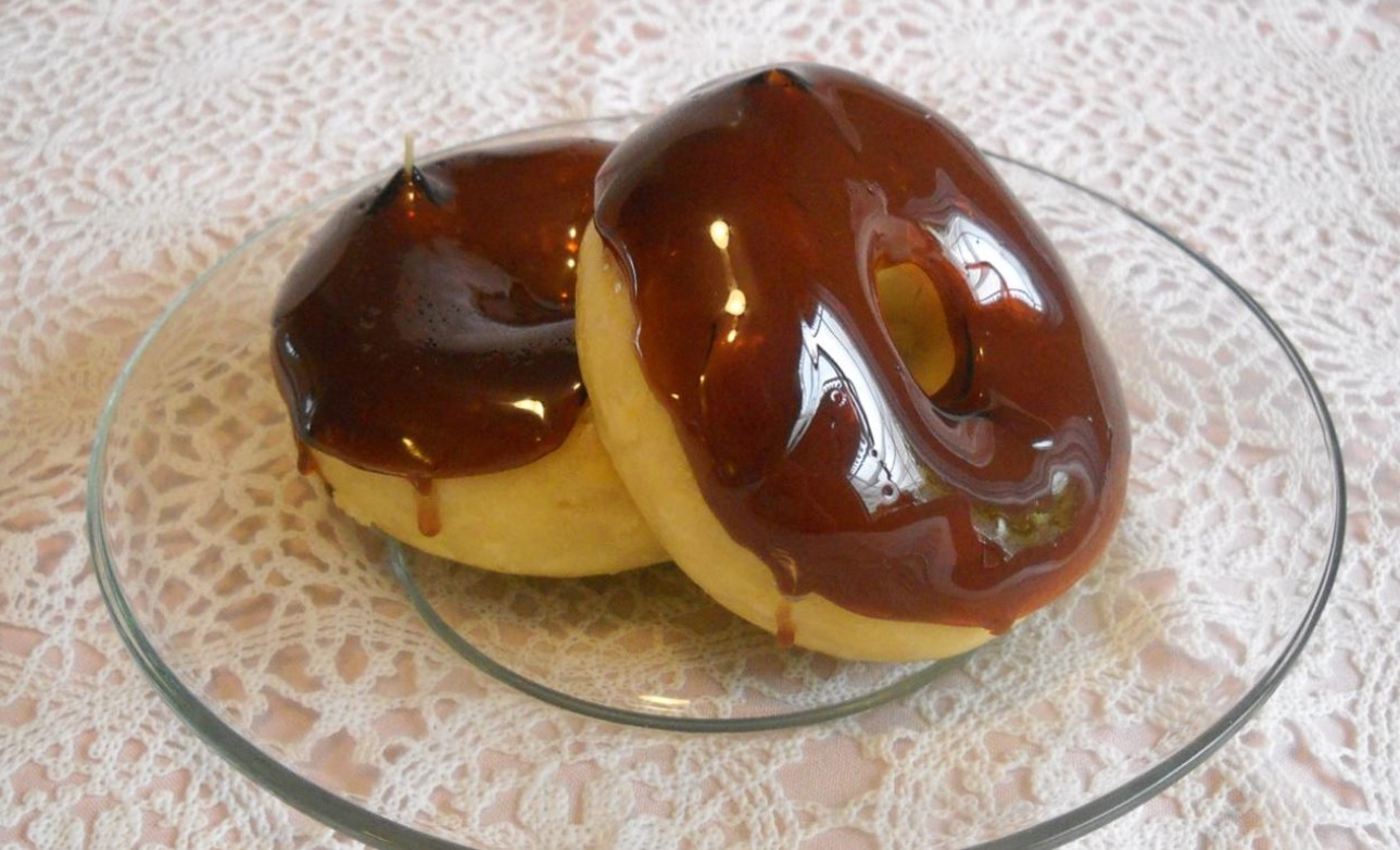 chocolate-donut.jpg