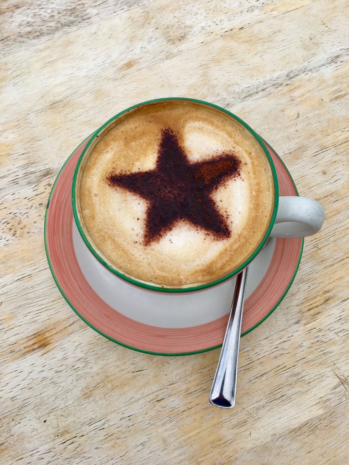 coffee-time-decorated-beautifully-with-a-dark-chocolate-star-nominated-with-thanks_t20_JYXEvQ.jpg