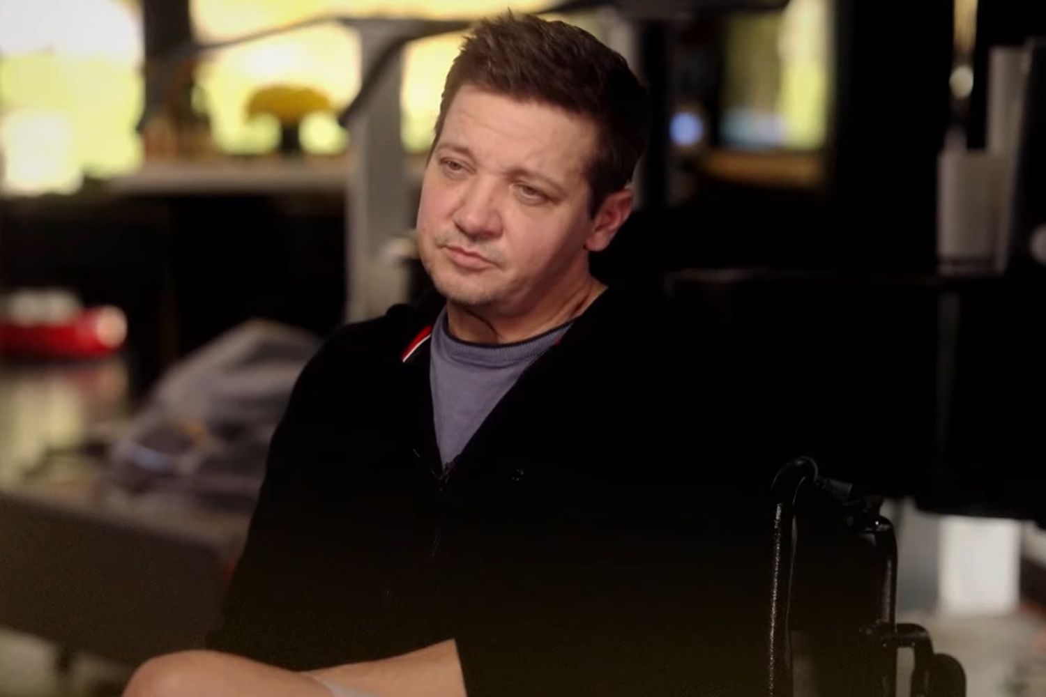 diane-sawyer-jeremy-renner-032923-2-a8e548f56ce74214ba7cf2944345f642.jpg