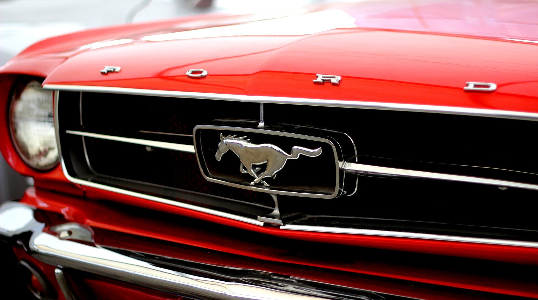 ford-mustang-stallion-red-57409.jpg