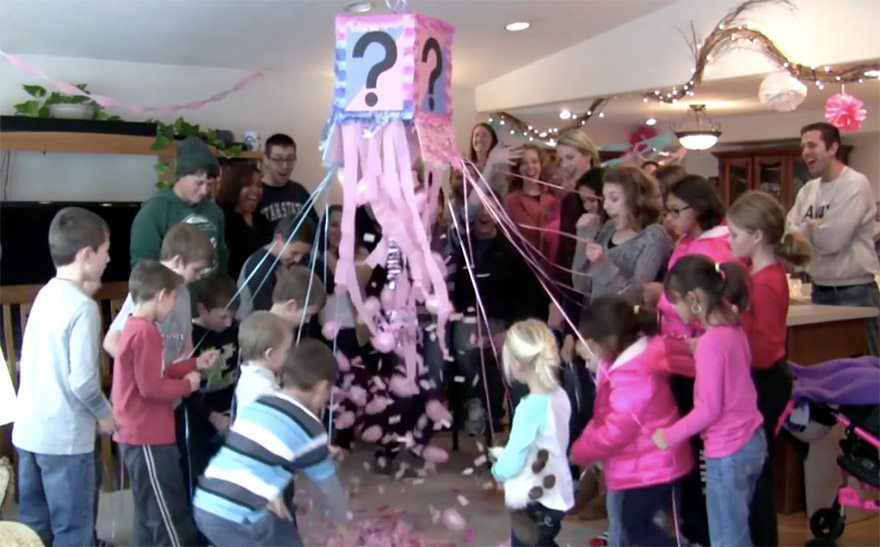 gender-reveal-balloon-drop.jpg