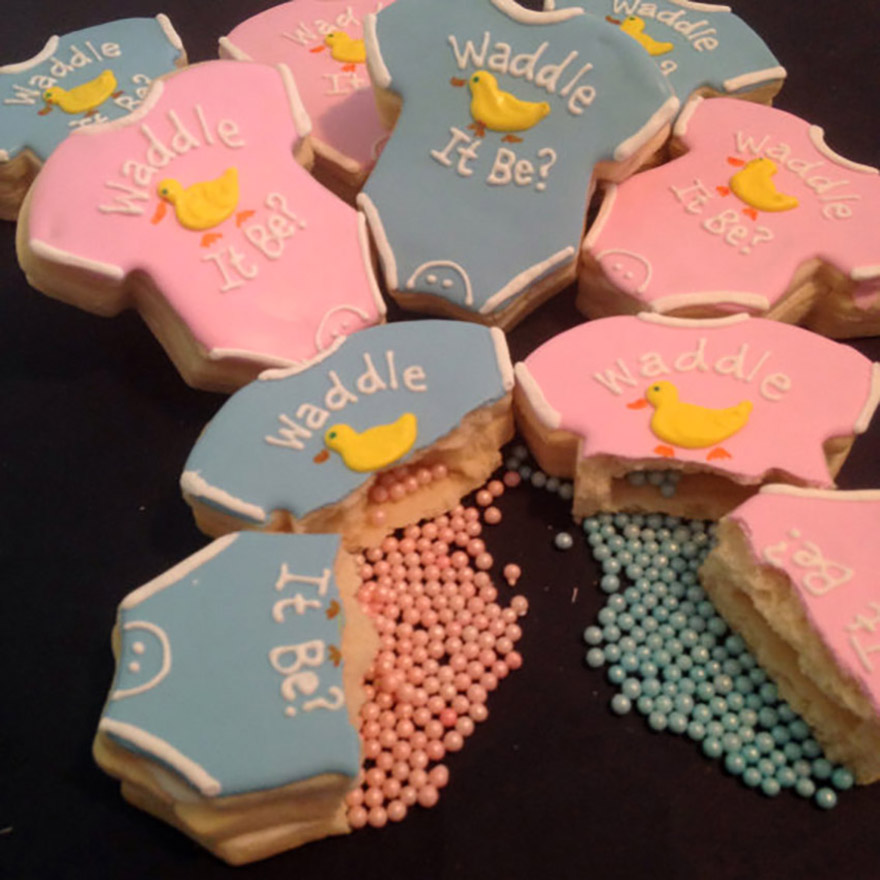 gender-reveal-pinata-cookies.jpg