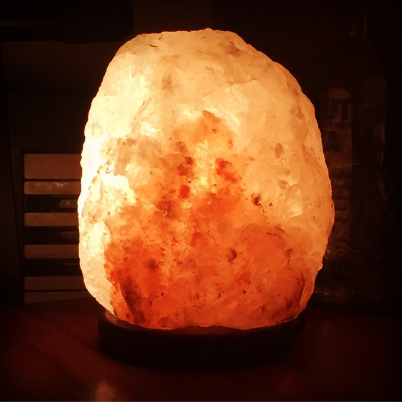 himalayan-salt-lamps-2.jpg