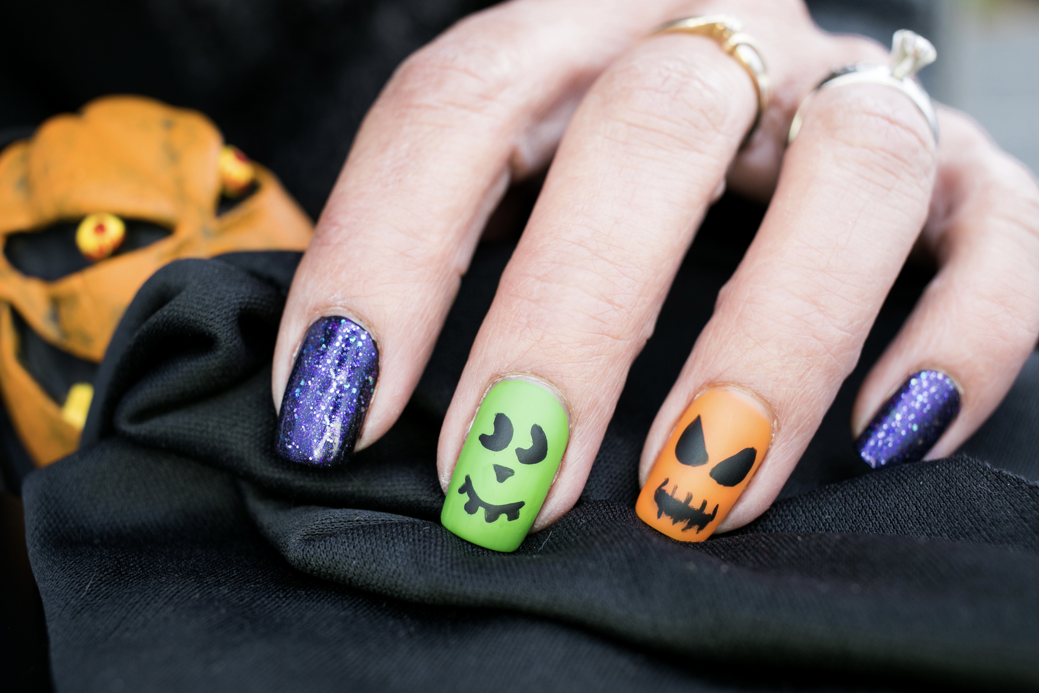 halloween nail art ideas