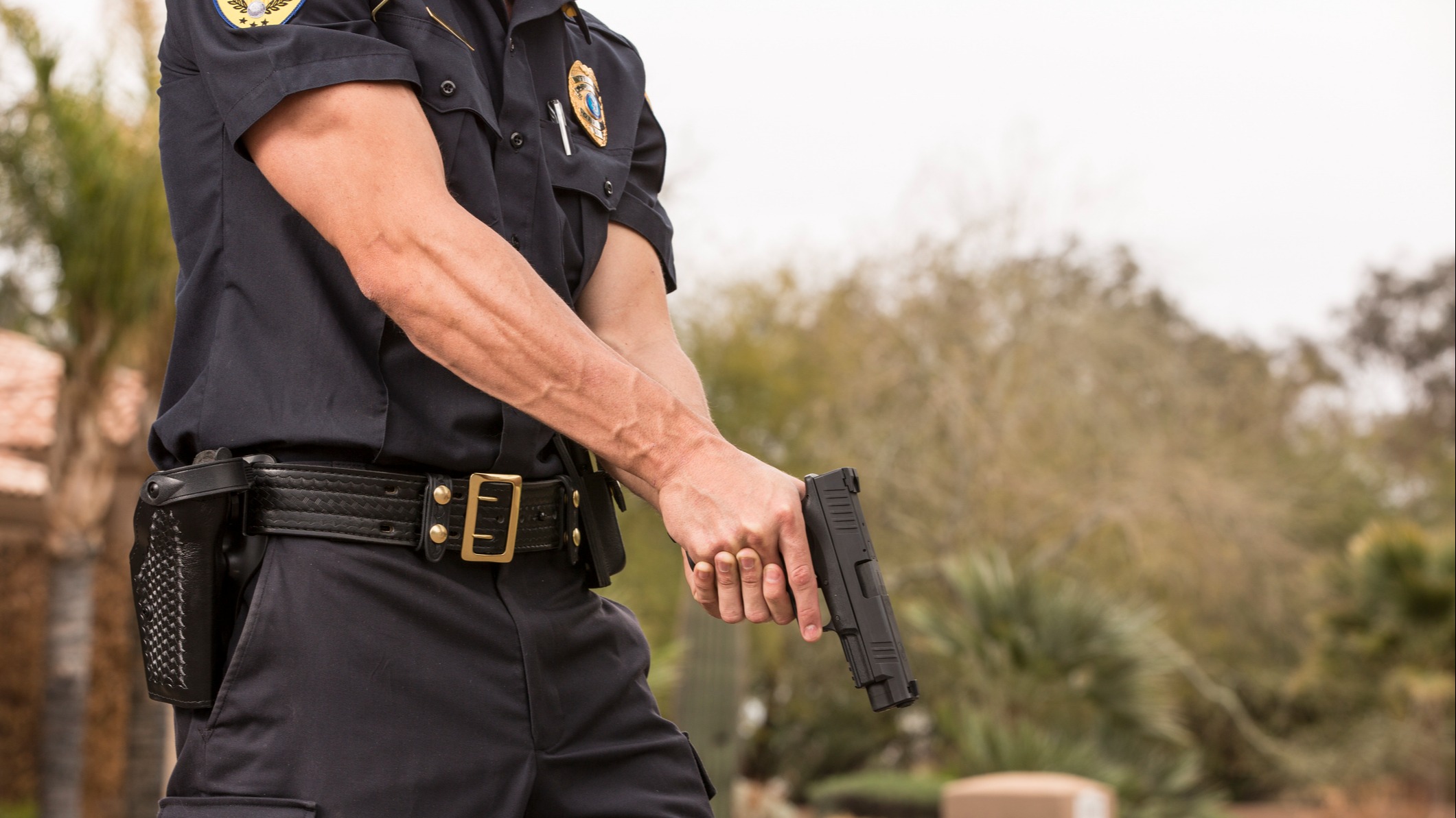 iStock-163676220 police officer