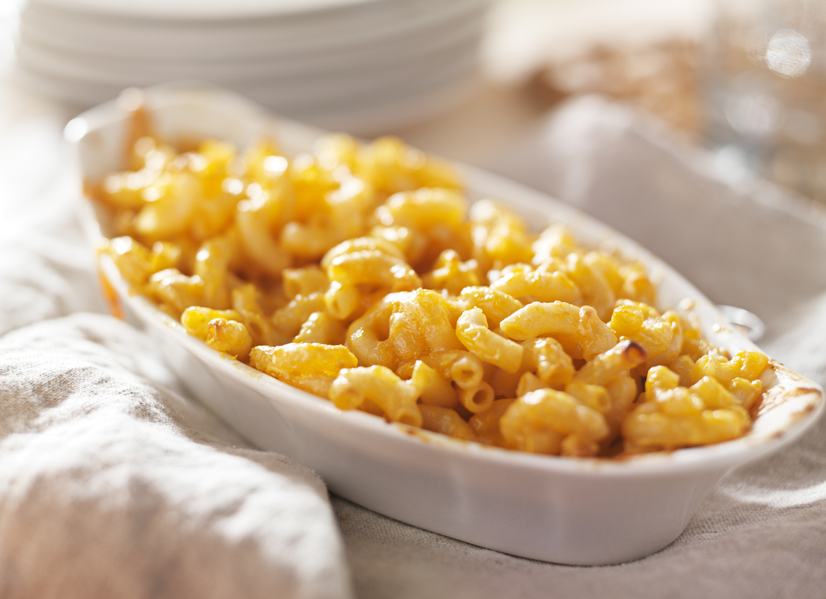 bowl of baked macaroni and cheese