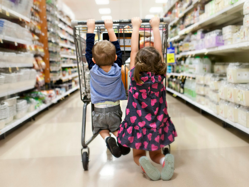 kids-hanging-on-shopping-cart_t20_e3eg6L-1.jpg