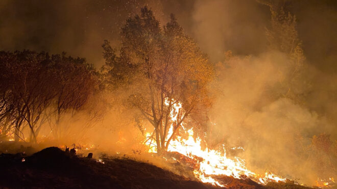 lake-tahoe-caldor-fire