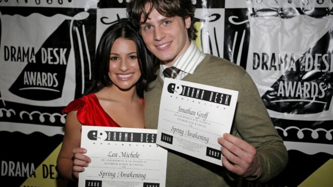 lea-michele-vagina-jonathan-groff