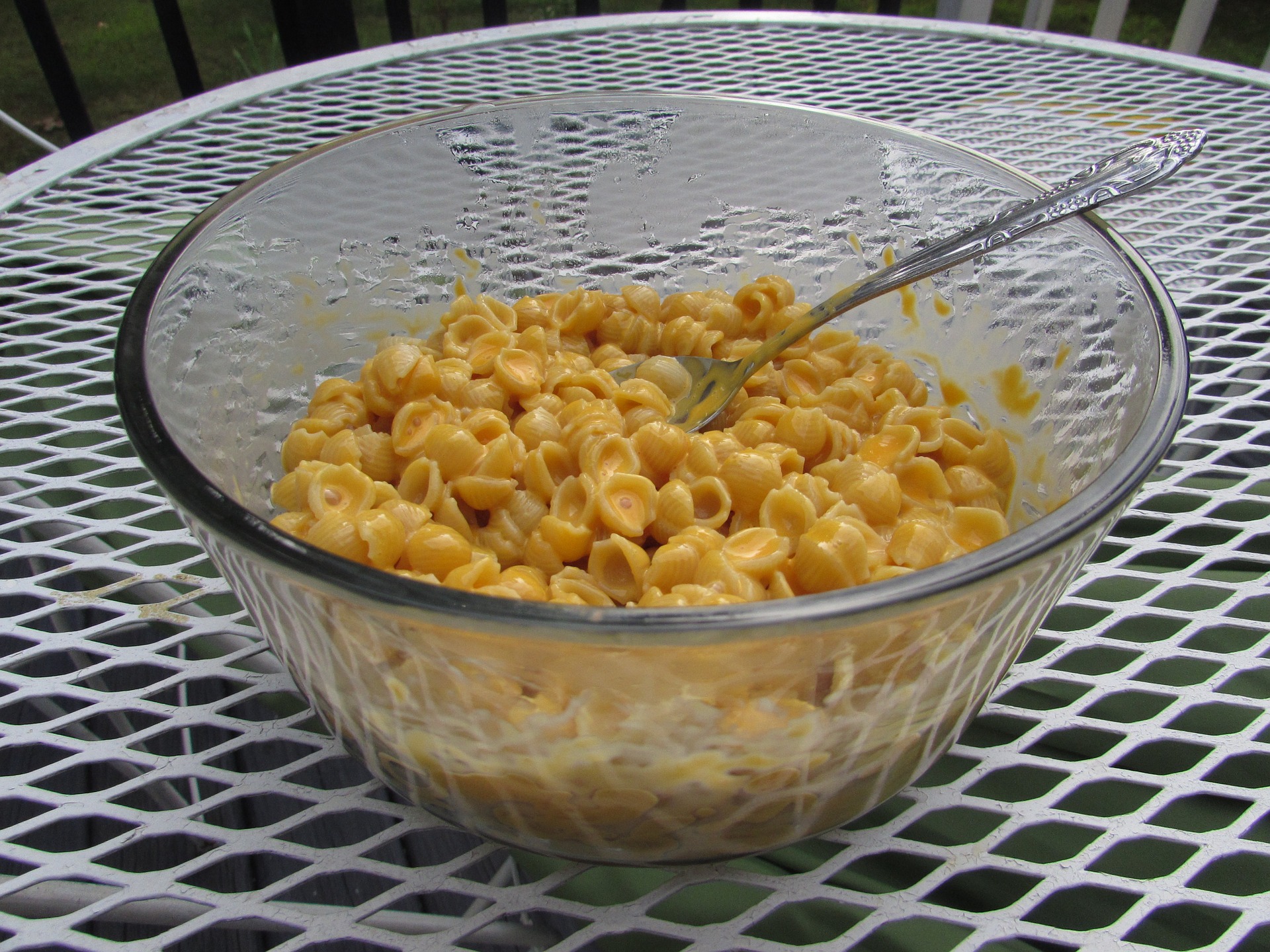 mac-and-cheese-1046626_1920.jpg