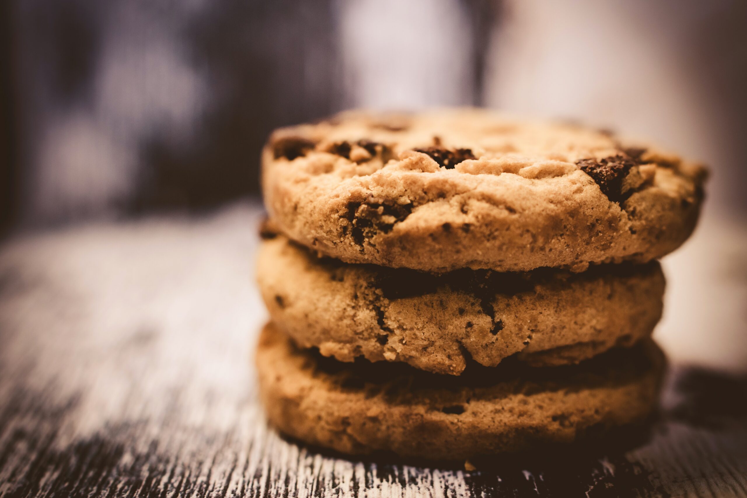 macro-photography-of-pile-of-3-cookie-230325.jpg