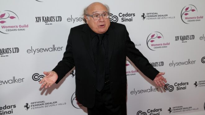 man-quit-danny-devito