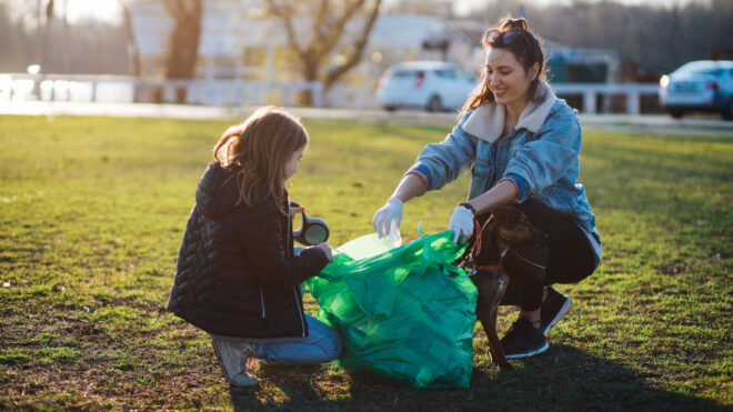 moms-kids-making-difference