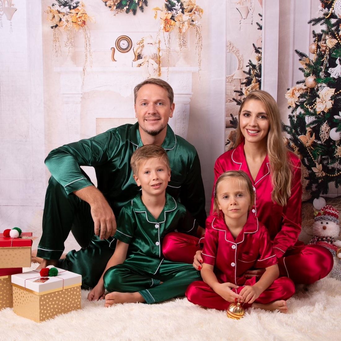 most-popular-matching-family-pajamas-2.jpg