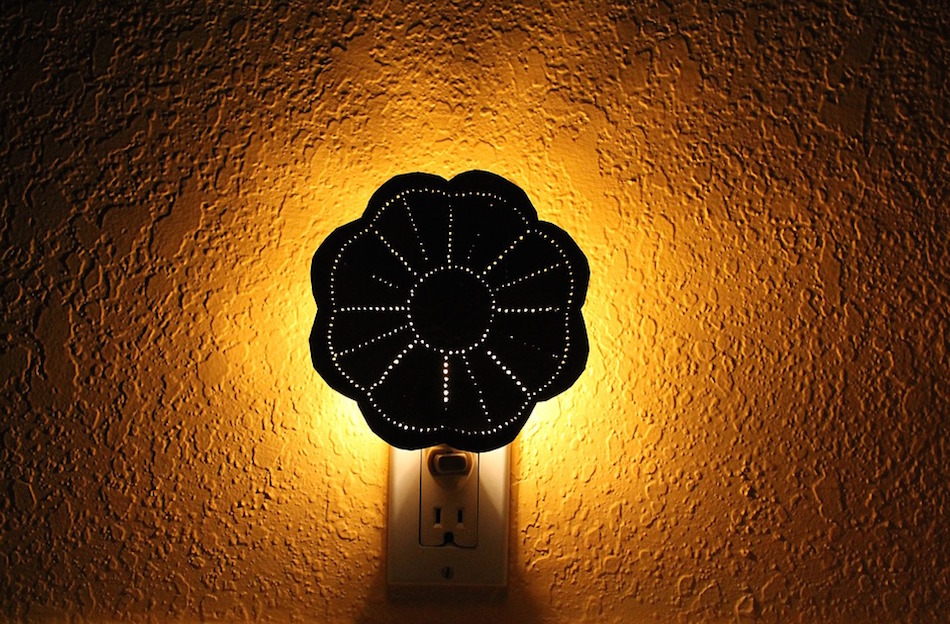 night-light-1424359_960_720.jpg