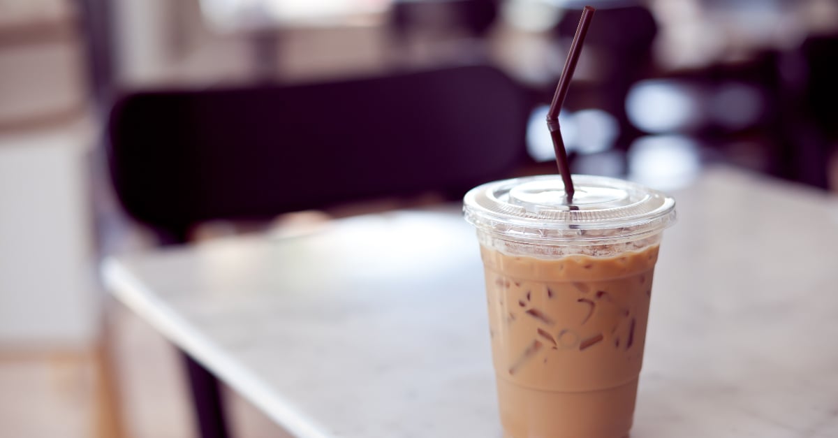 plastic-straws