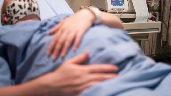 pregnant-nurse-dies-covid