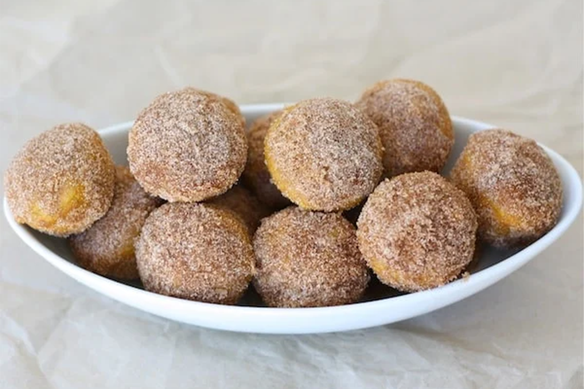 pumpkin-donut-holes1.png