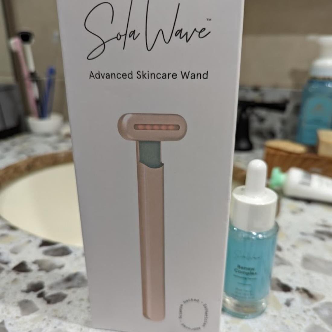 solawave-skincare-wand-1.jpg