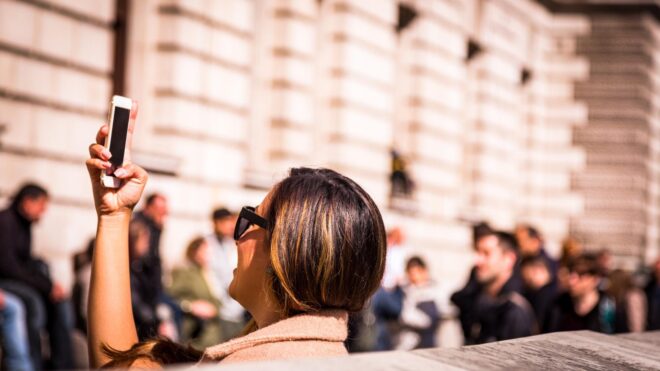 teen-iphone-headstone