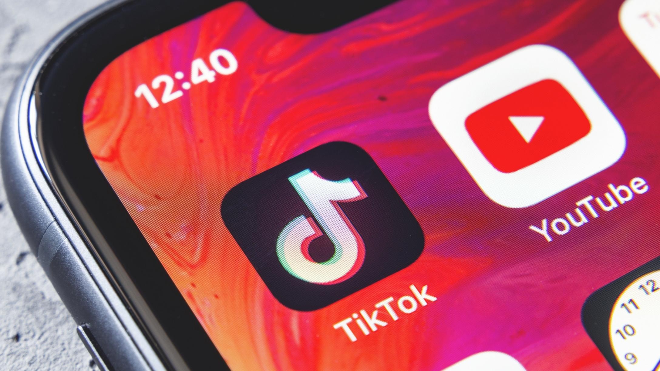 tiktok-parenting-hacks