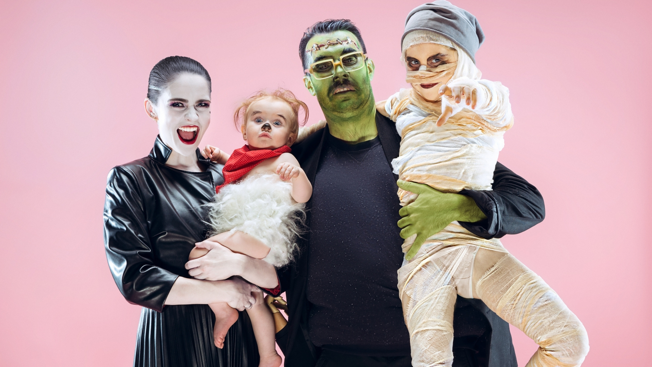 unique-family-halloween-costumes