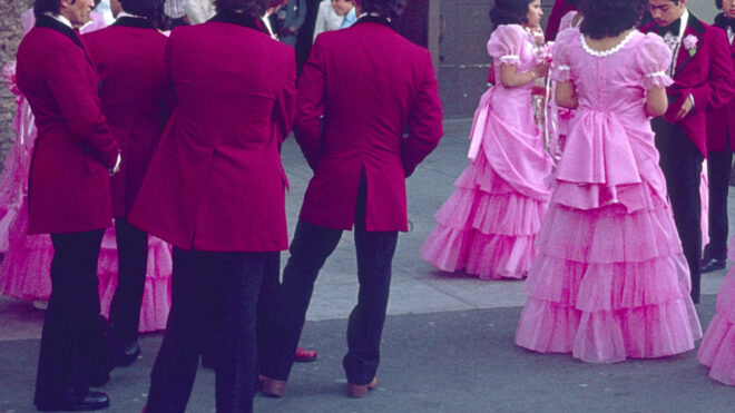 wedding-anniversary-recreate-1971-photos