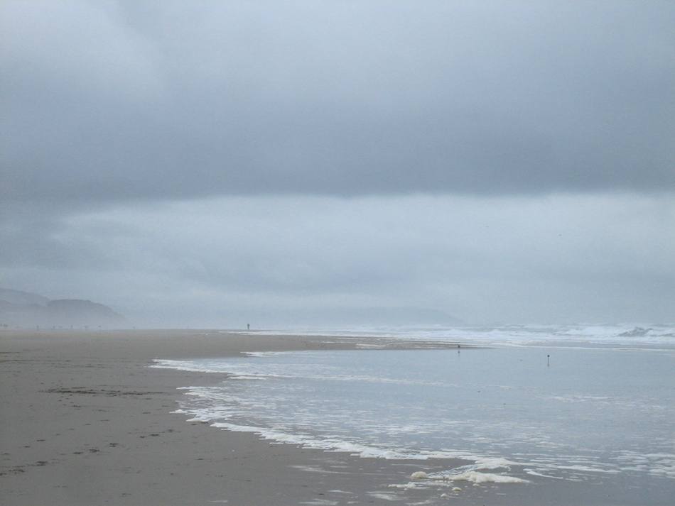 wedding-rainy-beach.jpg