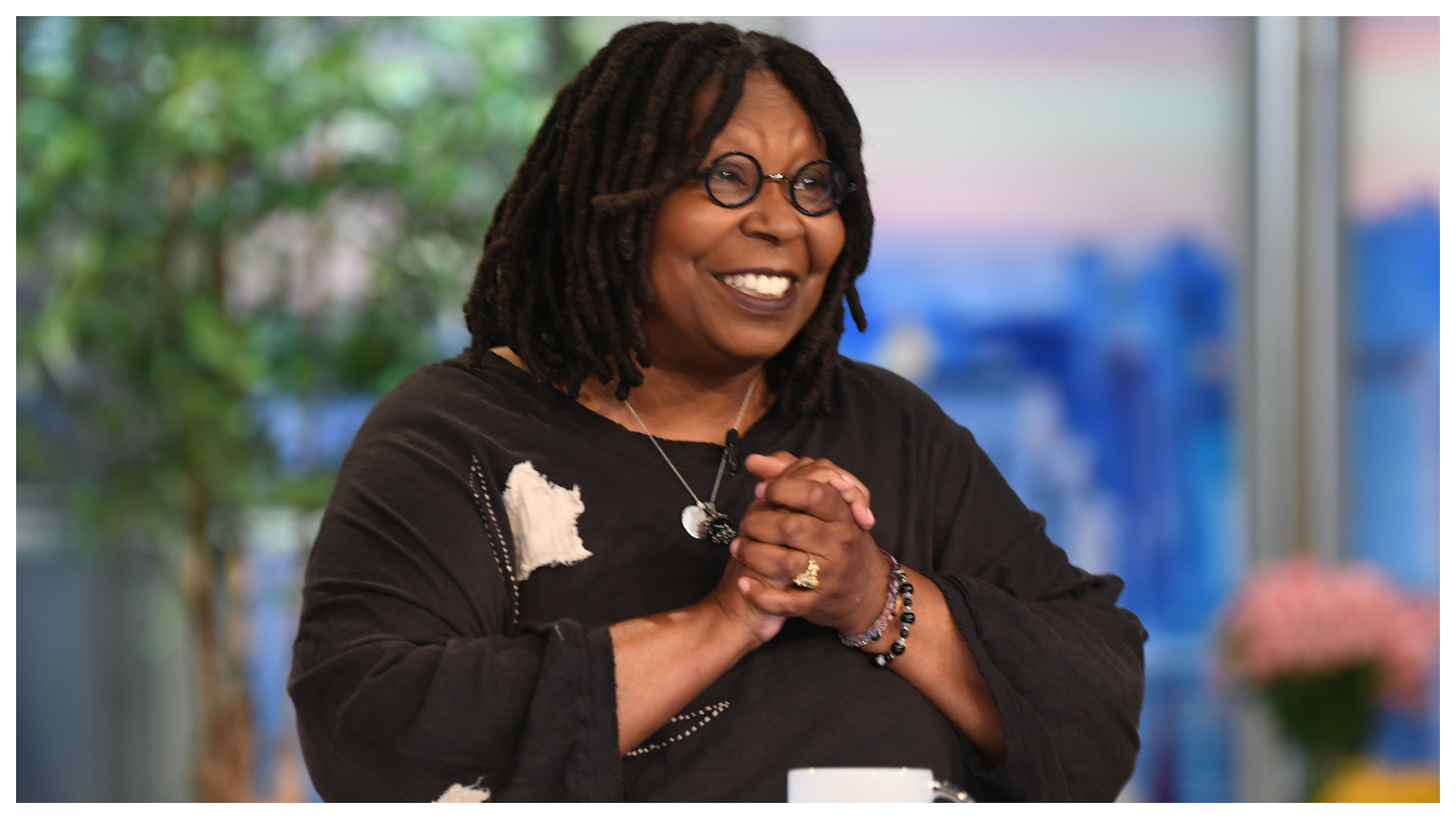 whoopi-whoopsie