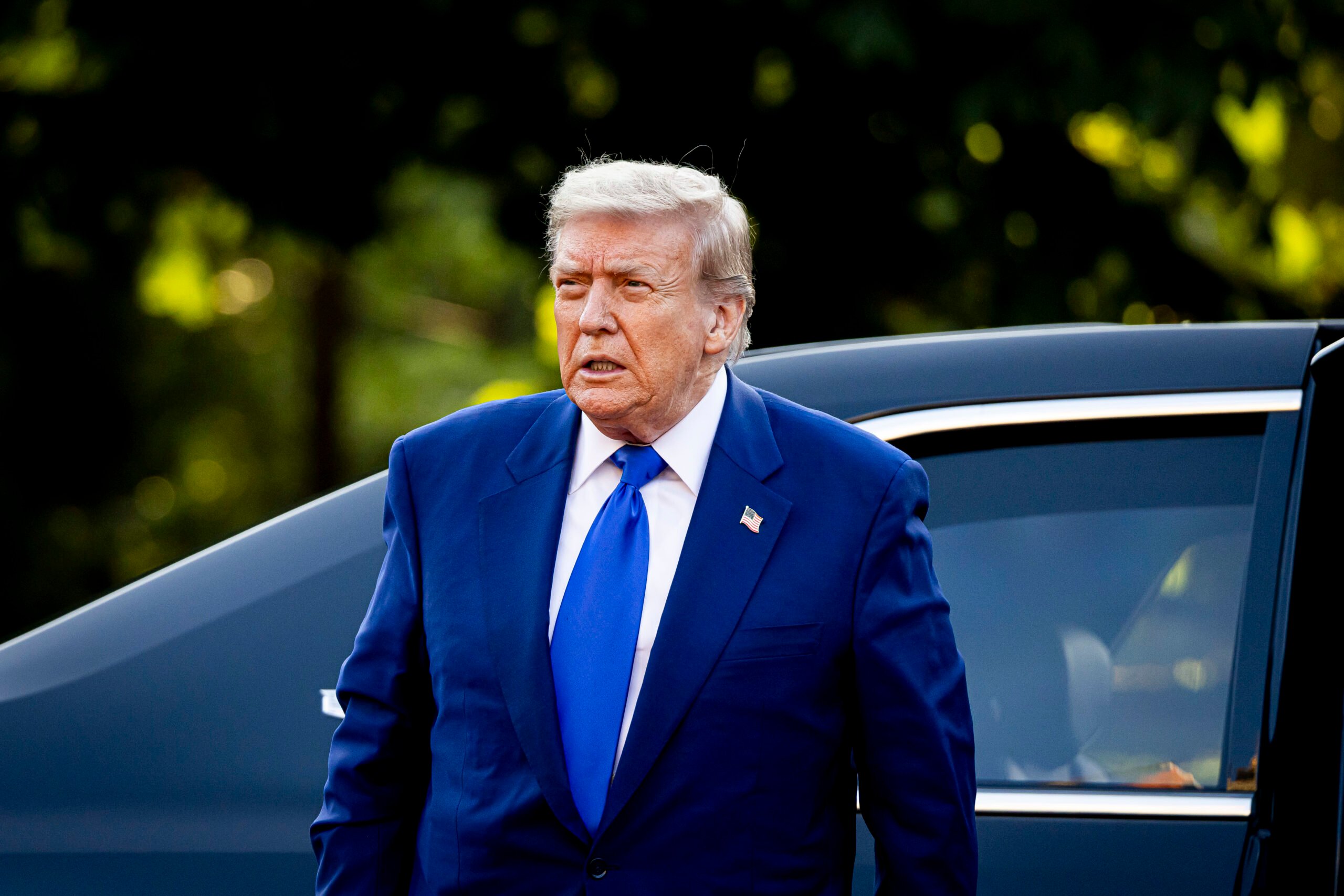THE HAGUE, NETHERLANDS - JUNE 24: President of the United States Donald Trump arrives at Huis ten Bosch Palace for a dinner during the NATO Summit 2025 on June 24, 2025 in The Hague, Netherlands. (Photo by Patrick van Katwijk/Getty Images)