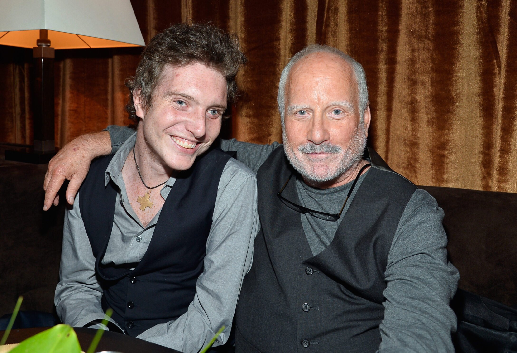Ben Dreyfuss next to dad Richard Dreyfuss