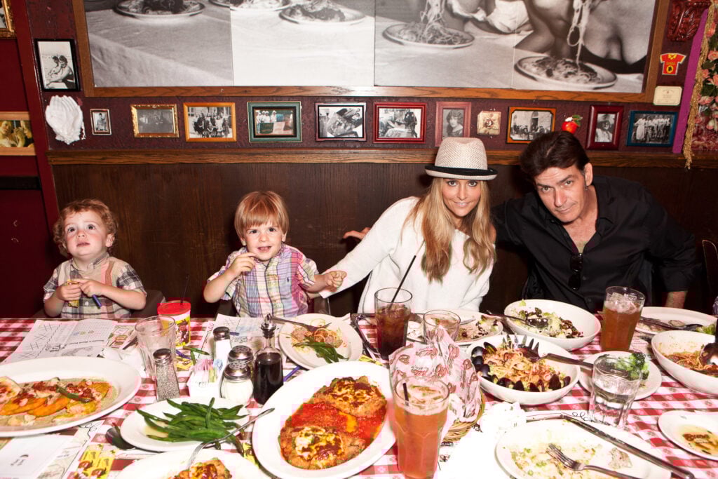 Actor Charlie Sheen, Brooke Mueller, sons Max Sheen and son Bob Sheen celebrate Charlie Sheen's his birthday with family at Buca di Beppo on September 3, 2011 in Encino, California