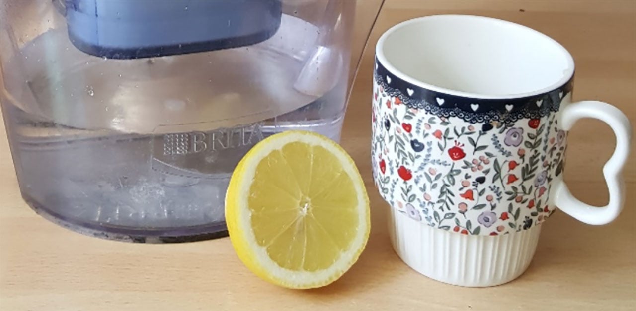 Warm lemon water 1280