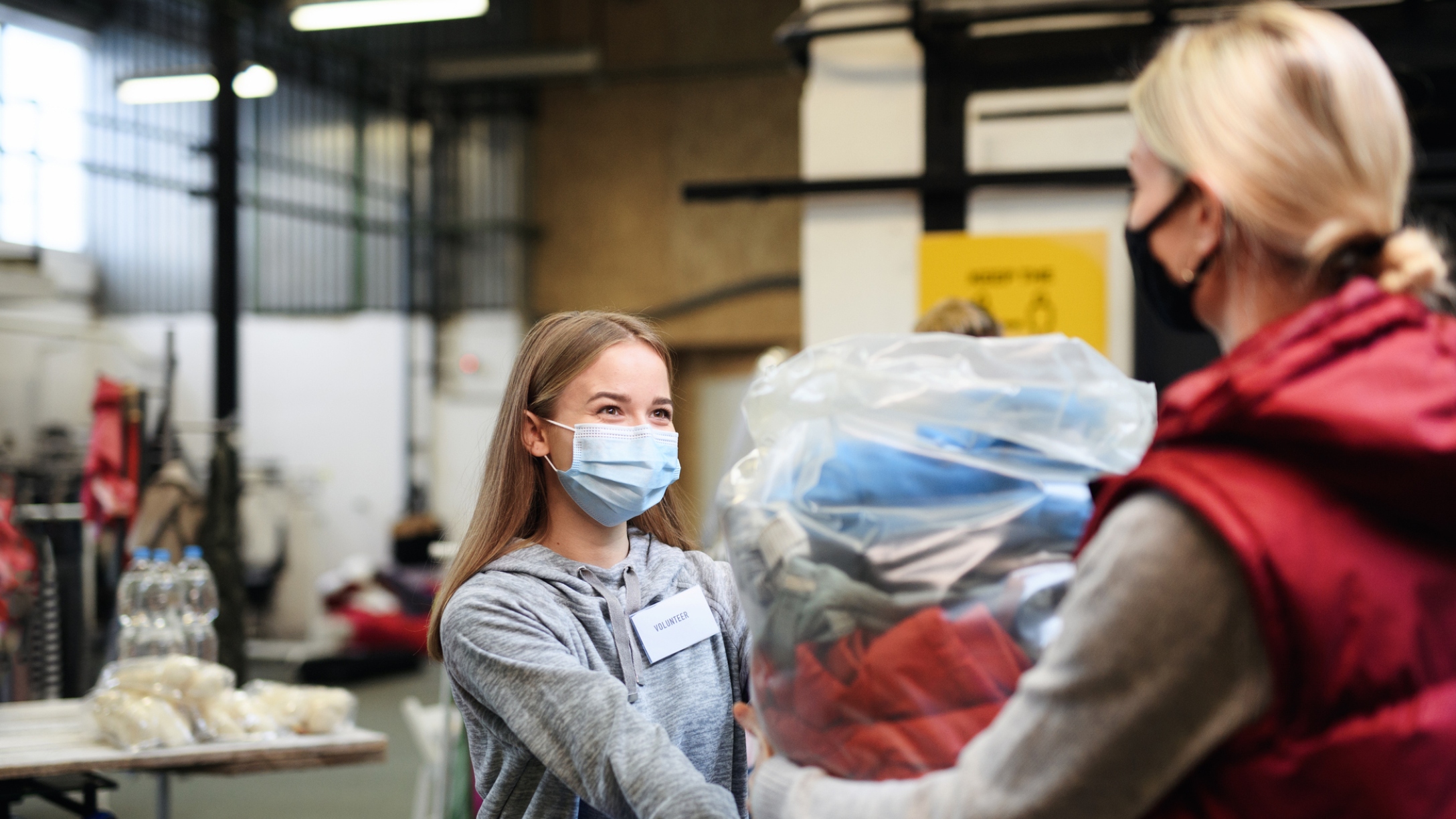 woman-donating