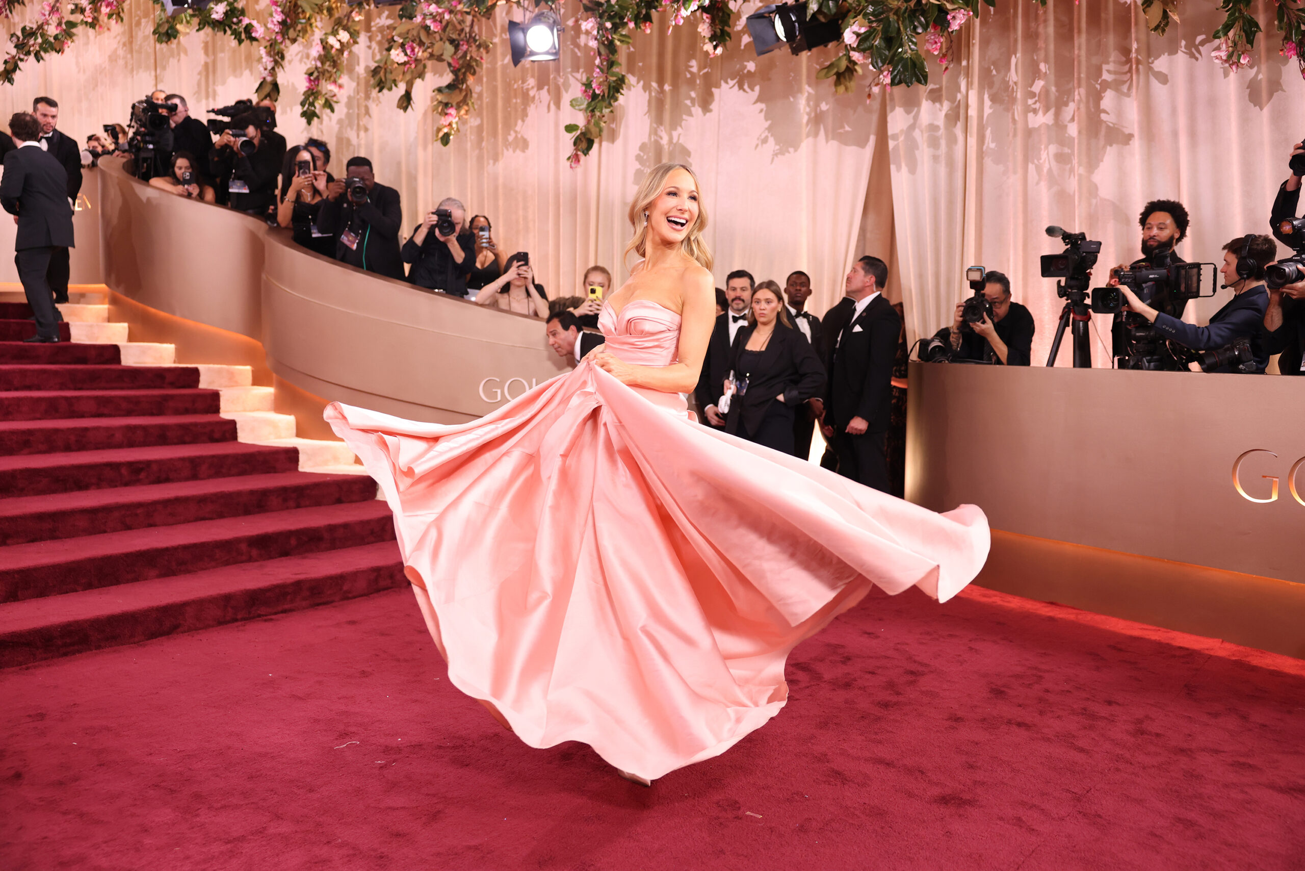 Nikki Glaser on the red carpet at the 2026 Golden Globe